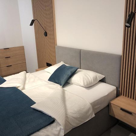 Apartament Lena Stare Miasto Cracovia Exterior foto
